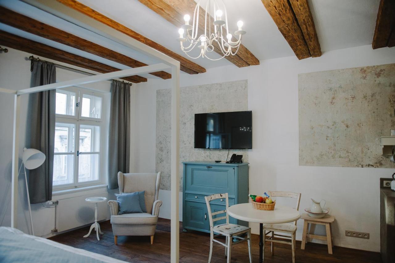 Miss Sophie'S Olomouc - Boutique Hotel Kültér fotó